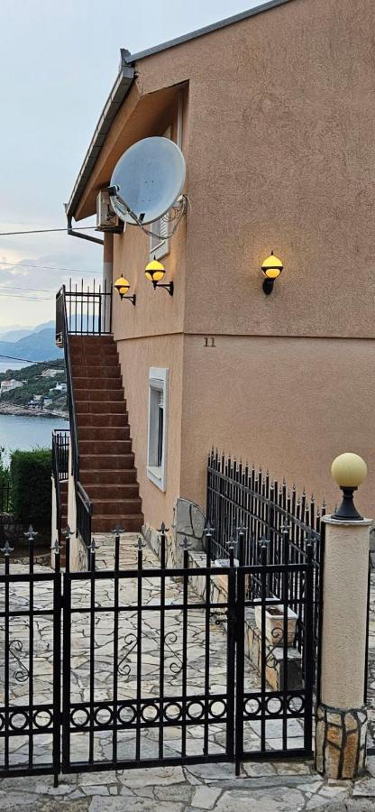 Apartmani Ljubica Утєха Екстер'єр фото
