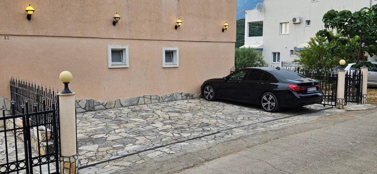 Apartmani Ljubica Утєха Екстер'єр фото