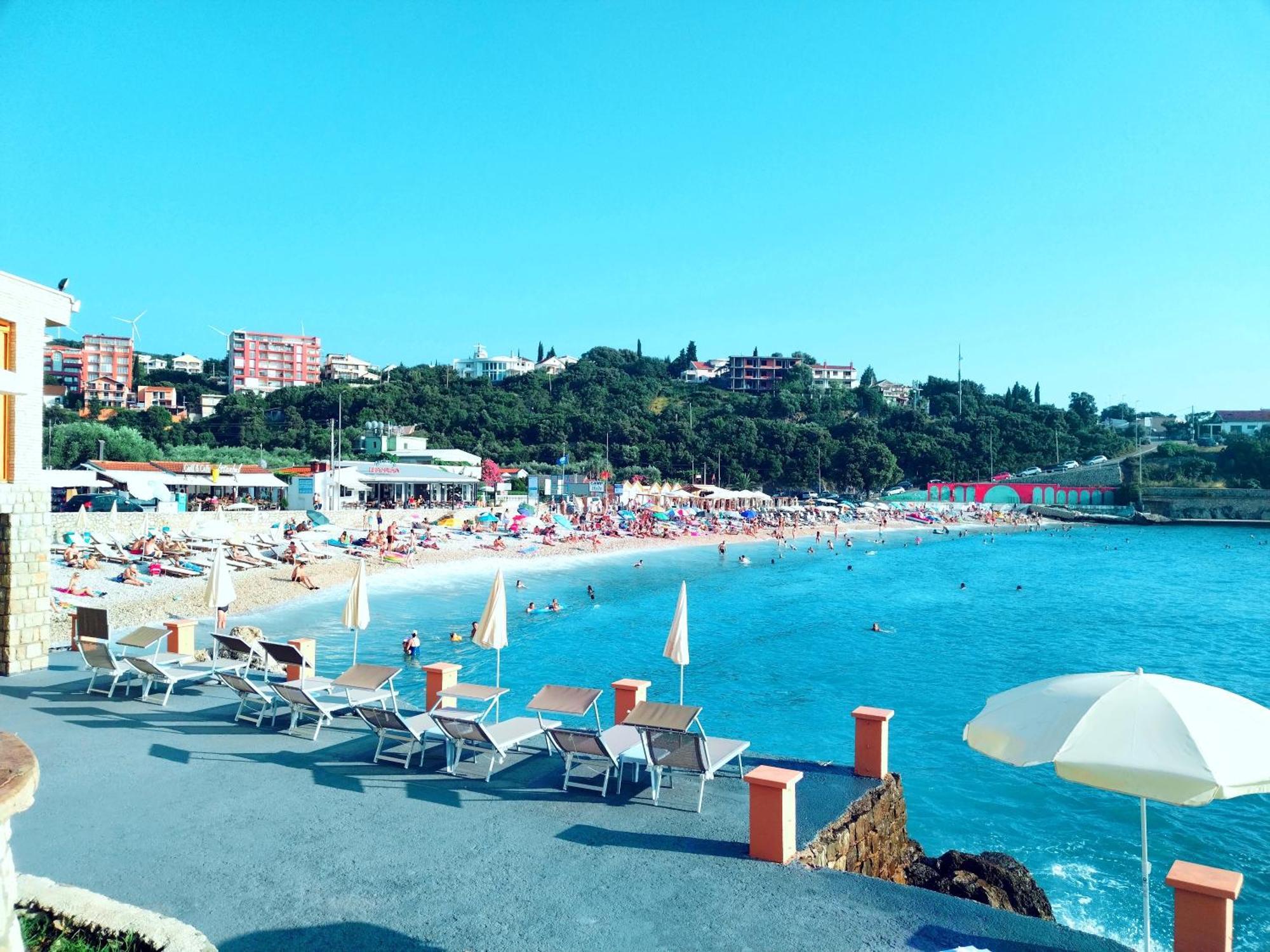 Apartmani Ljubica Утєха Екстер'єр фото