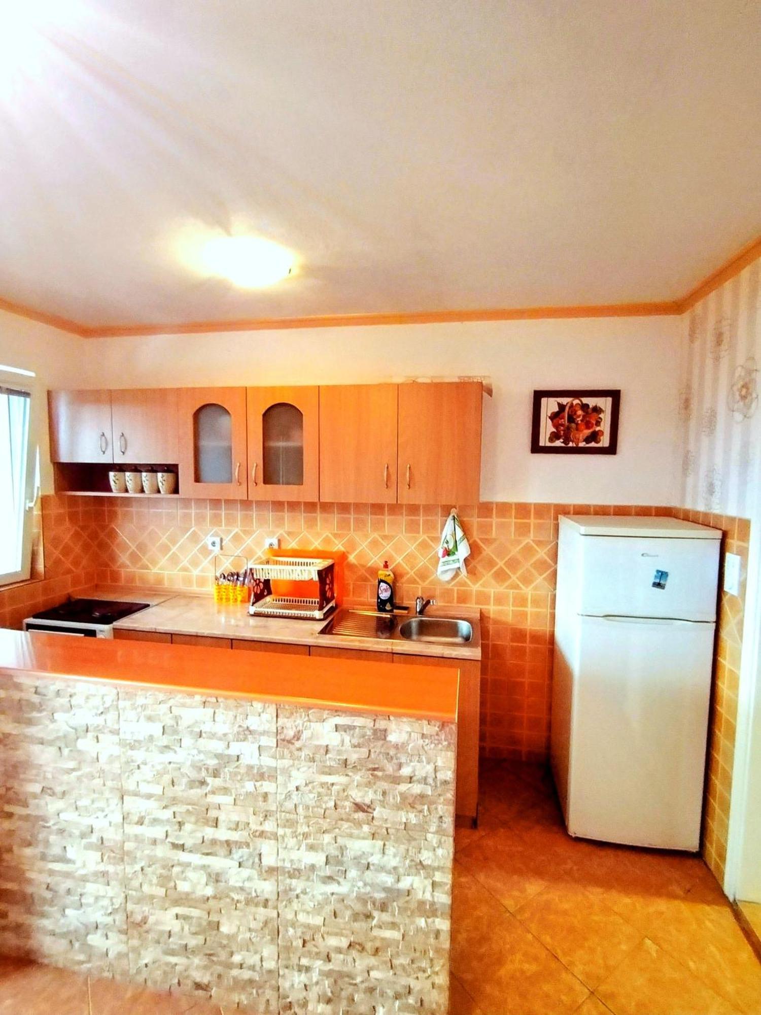 Apartmani Ljubica Утєха Екстер'єр фото