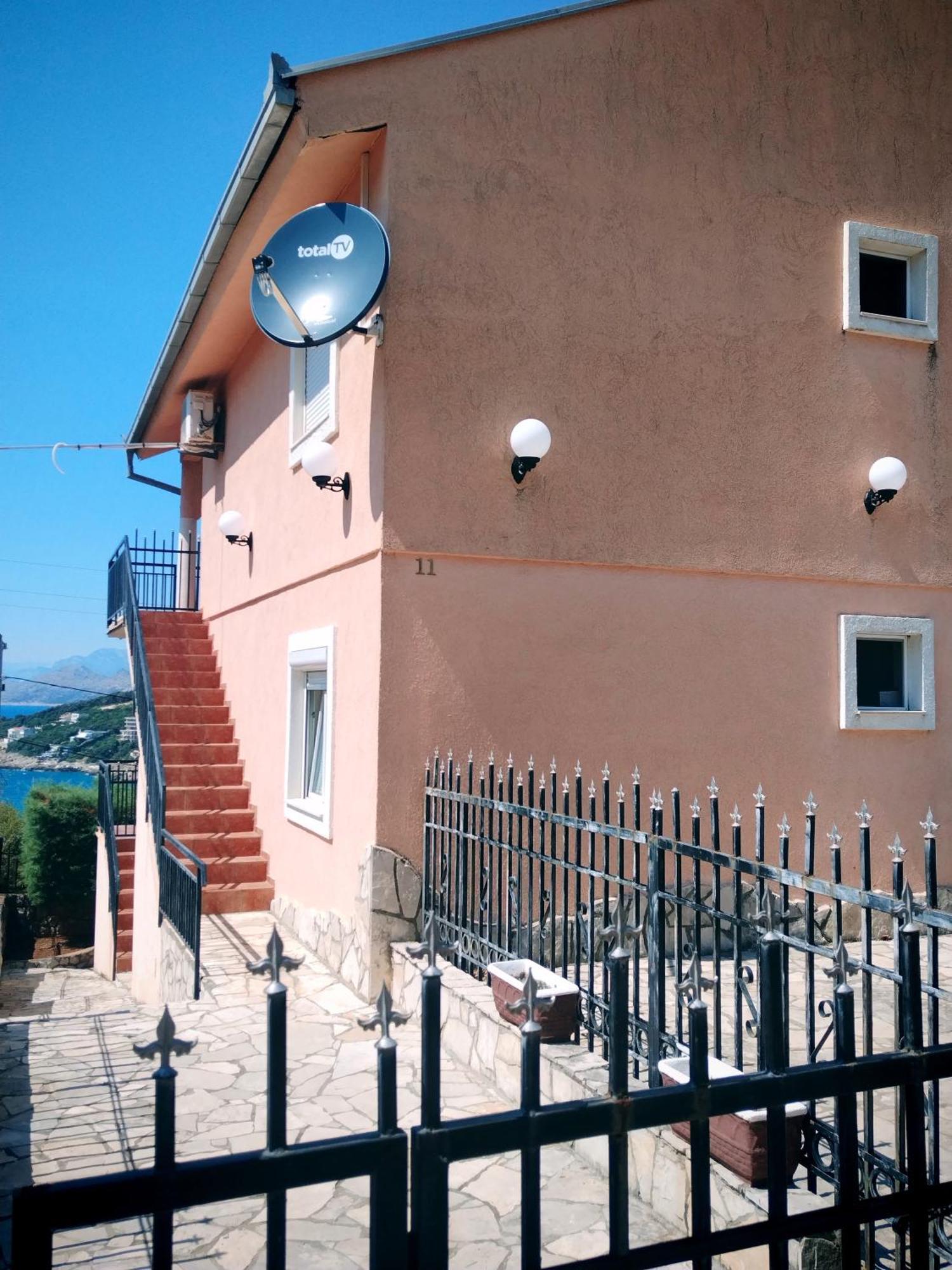 Apartmani Ljubica Утєха Екстер'єр фото